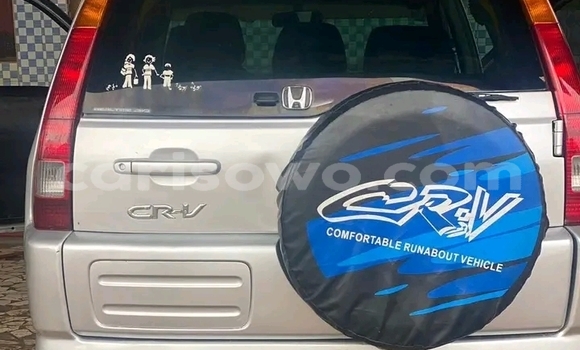 Buy Used Honda CR–V White Car in Cotonou in Benign Buy Used Honda CR–V White Car in Cotonou in Benign