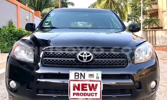 Ra Àlòkù Toyota RAV4 Black Ọkọ̀ in Cotonou ni Benin Ra Àlòkù Toyota RAV4 Black Ọkọ̀ in Cotonou ni Benin