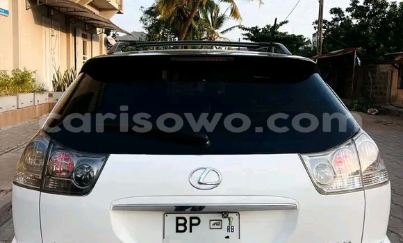 Ra Àlòkù Lexus RX 350 funfun Ọkọ̀ in Cotonou ni Benin Ra Àlòkù Lexus RX 350 funfun Ọkọ̀ in Cotonou ni Benin