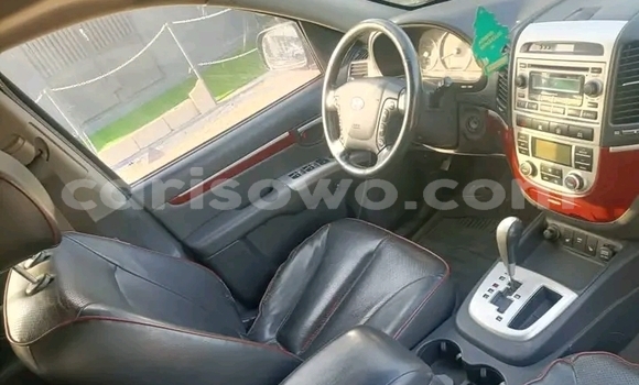 Ra Àlòkù Hyundai Santa Fe Black Ọkọ̀ in Cotonou ni Benin Ra Àlòkù Hyundai Santa Fe Black Ọkọ̀ in Cotonou ni Benin