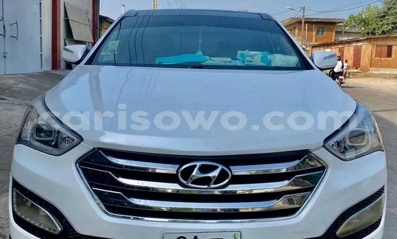 Ra Àlòkù Hyundai Santa Fe funfun Ọkọ̀ in Cotonou ni Benin Ra Àlòkù Hyundai Santa Fe funfun Ọkọ̀ in Cotonou ni Benin