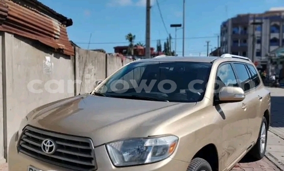 Ra Àlòkù Toyota Highlander Miiran Ọkọ̀ in Cotonou ni Benin Ra Àlòkù Toyota Highlander Miiran Ọkọ̀ in Cotonou ni Benin