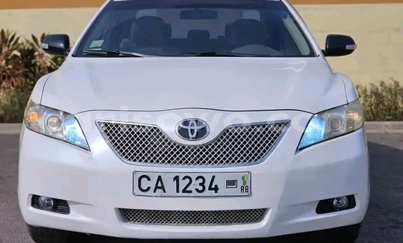 Buy Used Toyota Camry White Car in Cotonou in Benign Buy Used Toyota Camry White Car in Cotonou in Benign