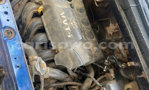 Buy Used Toyota Yaris Blue Car in Cotonou in Benign