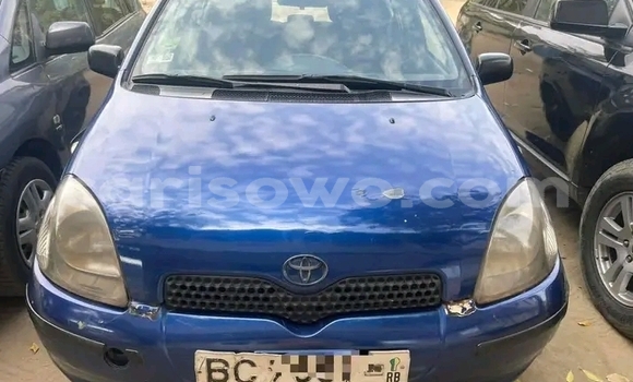 Ra Àlòkù Toyota Yaris Blue Ọkọ̀ in Cotonou ni Benin Ra Àlòkù Toyota Yaris Blue Ọkọ̀ in Cotonou ni Benin