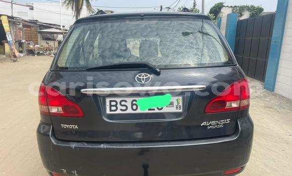 Acheter Occasion Voiture Toyota Avensis Verso Noir à Cotonou, Benin