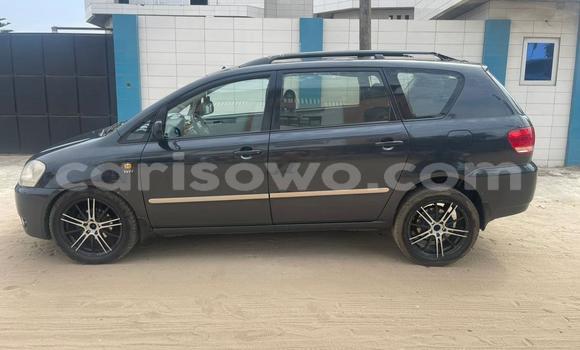Ra Àlòkù Toyota Avensis Verso Black Ọkọ̀ in Cotonou ni Benin Ra Àlòkù Toyota Avensis Verso Black Ọkọ̀ in Cotonou ni Benin
