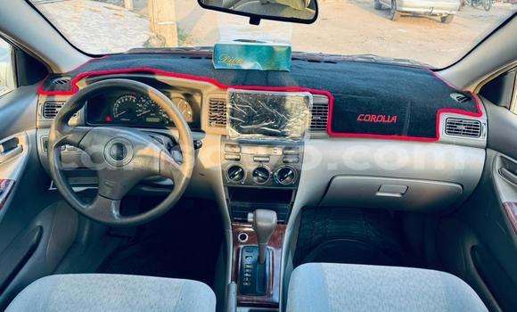 Sayi Na hannu Toyota Corolla Azurfa Mota in Cotonou a Benin Sayi Na hannu Toyota Corolla Azurfa Mota in Cotonou a Benin