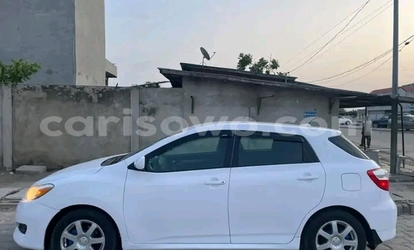 Buy Used Toyota Venza White Car in Cotonou in Benign Buy Used Toyota Venza White Car in Cotonou in Benign