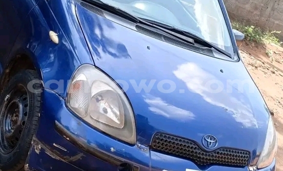 Acheter Occasion Voiture Toyota Yaris Bleu à Cotonou, Benin Acheter Occasion Voiture Toyota Yaris Bleu à Cotonou, Benin
