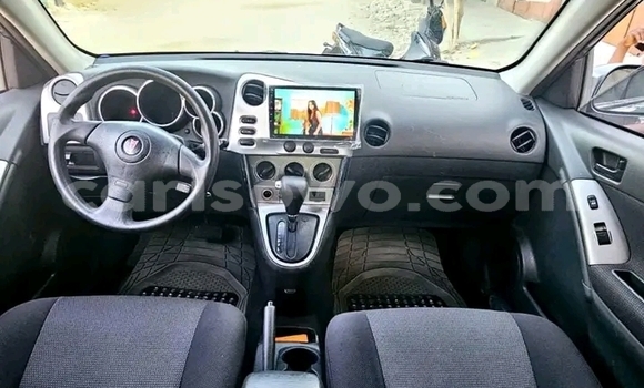 Sayi Na hannu Pontiac Vibe Sauran Mota in Cotonou a Benin Sayi Na hannu Pontiac Vibe Sauran Mota in Cotonou a Benin