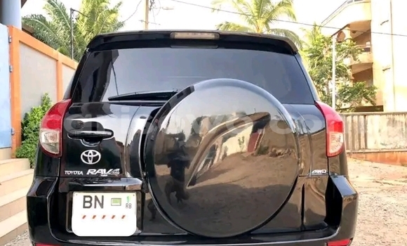 Acheter Occasion Voiture Toyota RAV4 Noir à Abomey Calavi, Benin Acheter Occasion Voiture Toyota RAV4 Noir à Abomey Calavi, Benin