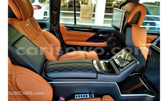 Sayi Imported Lexus LX Black Mota in Import - Dubai a Benin Sayi Imported Lexus LX Black Mota in Import - Dubai a Benin