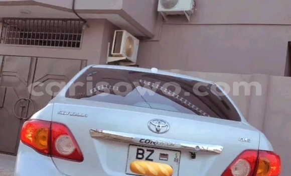 Acheter Occasion Voiture Toyota Corolla Blanc à Cotonou, Benin Acheter Occasion Voiture Toyota Corolla Blanc à Cotonou, Benin
