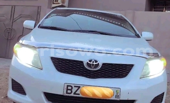 Acheter Occasion Voiture Toyota Corolla Blanc à Cotonou, Benin Acheter Occasion Voiture Toyota Corolla Blanc à Cotonou, Benin
