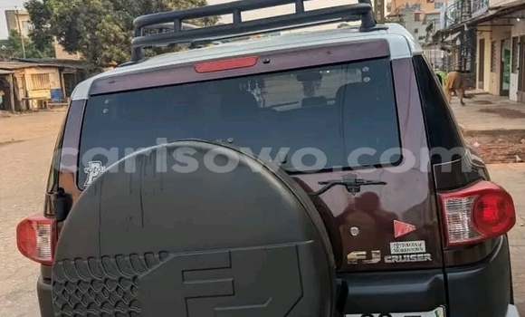 Acheter Occasion Voiture Toyota Land Cruiser Noir à Cotonou, Benin Acheter Occasion Voiture Toyota Land Cruiser Noir à Cotonou, Benin