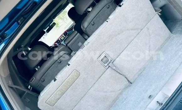 Acheter Occasion Voiture Toyota Highlander Bleu à Cotonou, Benin Acheter Occasion Voiture Toyota Highlander Bleu à Cotonou, Benin