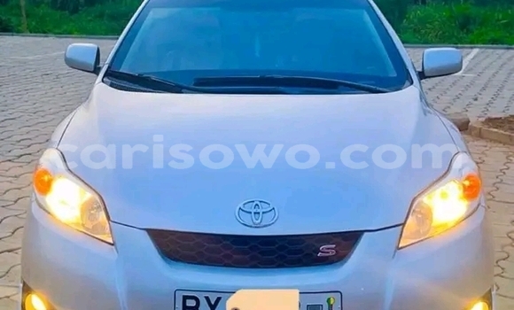 Buy Used Toyota Matrix White Car in Cotonou in Benign Buy Used Toyota Matrix White Car in Cotonou in Benign