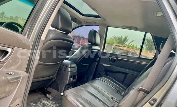 Sayi Na hannu Hyundai Santa Fe Black Mota in Cotonou a Benin Sayi Na hannu Hyundai Santa Fe Black Mota in Cotonou a Benin