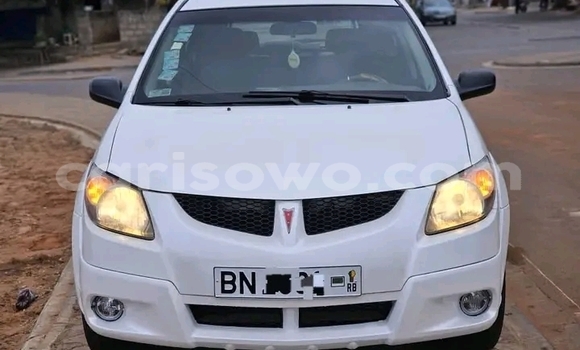 Buy Used Pontiac Vibe White Car in Cotonou in Benign Buy Used Pontiac Vibe White Car in Cotonou in Benign