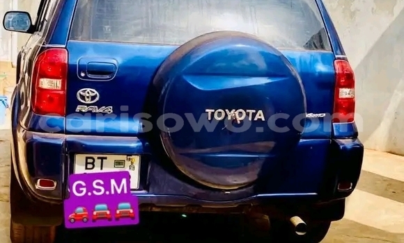 Sayi Na hannu Toyota RAV4 Blue Mota in Cotonou a Benin Sayi Na hannu Toyota RAV4 Blue Mota in Cotonou a Benin