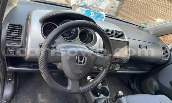 Acheter Occasion Voiture Honda Jazz Gris à Cotonou, Benin Acheter Occasion Voiture Honda Jazz Gris à Cotonou, Benin