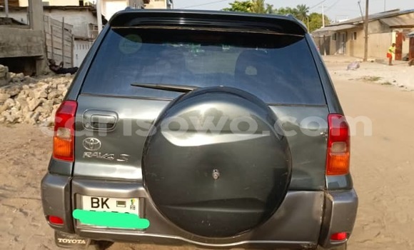 Ra Àlòkù Toyota RAV4 Black Ọkọ̀ in Cotonou ni Benin Ra Àlòkù Toyota RAV4 Black Ọkọ̀ in Cotonou ni Benin