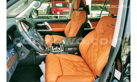 Sayi Imported Toyota Land Cruiser Black Mota in Import - Dubai a Benin Sayi Imported Toyota Land Cruiser Black Mota in Import - Dubai a Benin