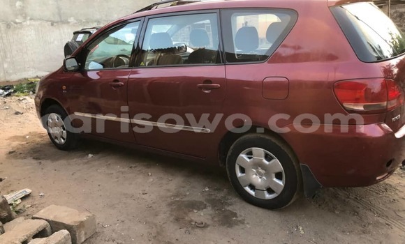 Ra Àlòkù Toyota Avensis Verso Red Ọkọ̀ in Cotonou ni Benin Ra Àlòkù Toyota Avensis Verso Red Ọkọ̀ in Cotonou ni Benin