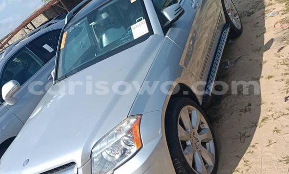 Ra Àlòkù Mercedes-Benz GLK–Class Black Ọkọ̀ in Cotonou ni Benin Ra Àlòkù Mercedes-Benz GLK–Class Black Ọkọ̀ in Cotonou ni Benin