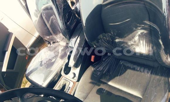 Ra Àlòkù Mercedes-Benz GLK–Class Black Ọkọ̀ in Cotonou ni Benin Ra Àlòkù Mercedes-Benz GLK–Class Black Ọkọ̀ in Cotonou ni Benin