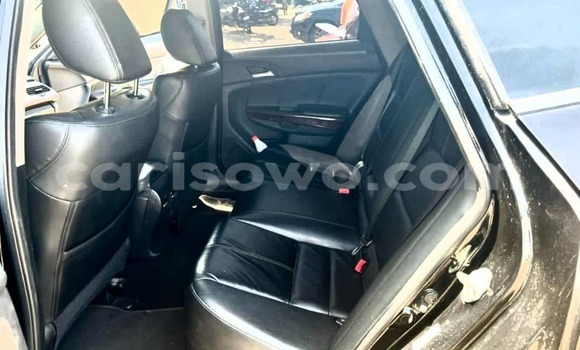 Acheter Occasion Voiture Honda Crosstour Noir à Cotonou, Benin Acheter Occasion Voiture Honda Crosstour Noir à Cotonou, Benin