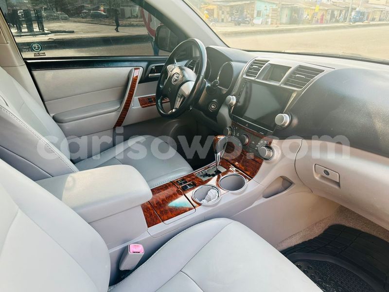 Big with watermark toyota highlander benin cotonou 22112