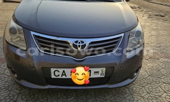 Sayi Na hannu Toyota Avensis Brown Mota in Cotonou a Benin Sayi Na hannu Toyota Avensis Brown Mota in Cotonou a Benin