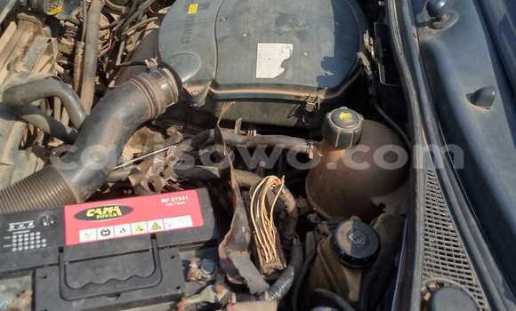 Acheter Occasion Voiture Renault Kangoo Bleu à Cotonou, Benin Acheter Occasion Voiture Renault Kangoo Bleu à Cotonou, Benin