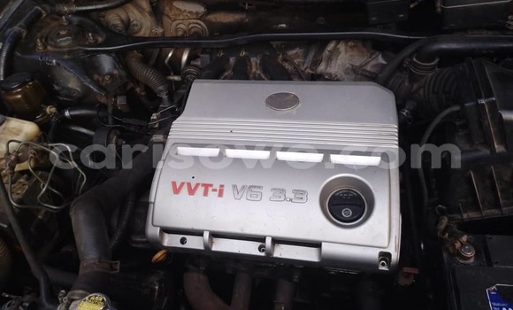 Sayi Na hannu Toyota Highlander Blue Mota in Cotonou a Benin Sayi Na hannu Toyota Highlander Blue Mota in Cotonou a Benin