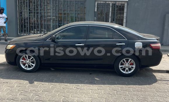 Ra Àlòkù Toyota Camry Black Ọkọ̀ in Cotonou ni Benin Ra Àlòkù Toyota Camry Black Ọkọ̀ in Cotonou ni Benin