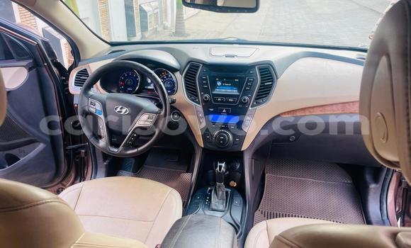 Sayi Na hannu Hyundai Santa Fe Brown Mota in Cotonou a Benin Sayi Na hannu Hyundai Santa Fe Brown Mota in Cotonou a Benin