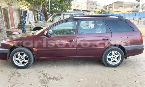 Acheter Occasion Voiture Toyota Avensis Rouge à Cotonou, Benin Acheter Occasion Voiture Toyota Avensis Rouge à Cotonou, Benin