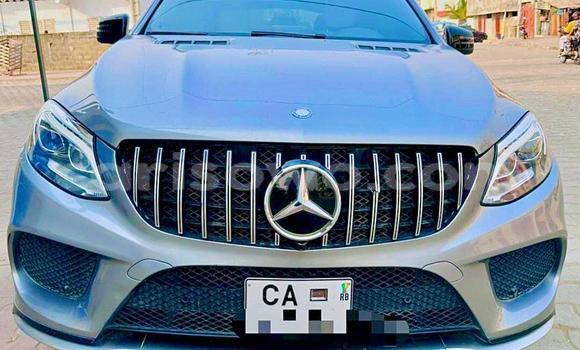 Sayi Na hannu Mercedes-Benz GLE Azurfa Mota in Cotonou a Benin Sayi Na hannu Mercedes-Benz GLE Azurfa Mota in Cotonou a Benin