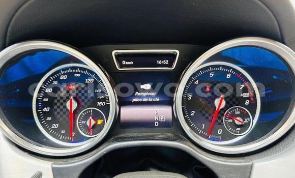 Ra Àlòkù Mercedes-Benz GLE Silver Ọkọ̀ in Cotonou ni Benin Ra Àlòkù Mercedes-Benz GLE Silver Ọkọ̀ in Cotonou ni Benin