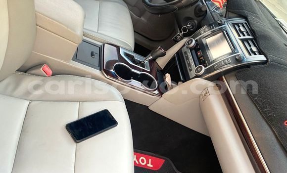Ra Àlòkù Toyota Camry Black Ọkọ̀ in Cotonou ni Benin Ra Àlòkù Toyota Camry Black Ọkọ̀ in Cotonou ni Benin