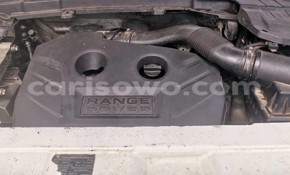 Ra Àlòkù Range Rover Evoque funfun Ọkọ̀ in Cotonou ni Benin Ra Àlòkù Range Rover Evoque funfun Ọkọ̀ in Cotonou ni Benin