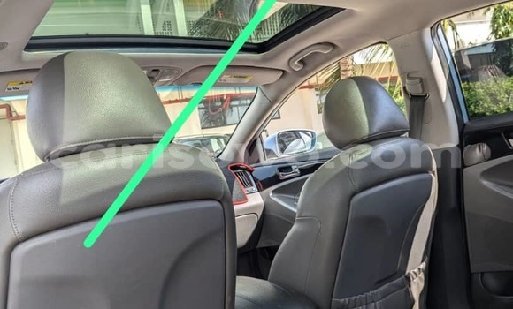 Ra Àlòkù Hyundai Sonata Blue Ọkọ̀ in Cotonou ni Benin Ra Àlòkù Hyundai Sonata Blue Ọkọ̀ in Cotonou ni Benin