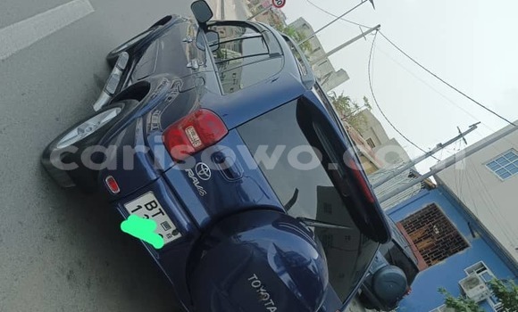Ra Àlòkù Toyota RAV4 Blue Ọkọ̀ in Cotonou ni Benin Ra Àlòkù Toyota RAV4 Blue Ọkọ̀ in Cotonou ni Benin