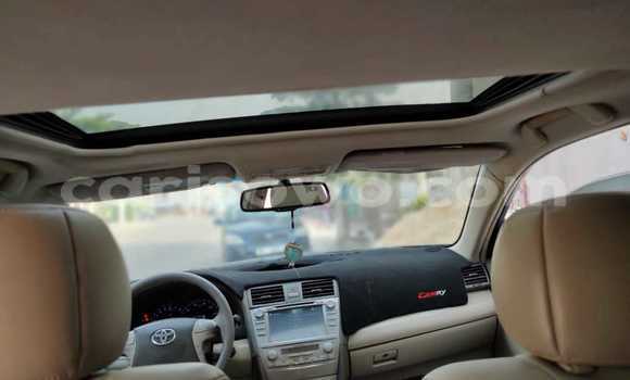 Sayi Na hannu Toyota Camry Brown Mota in Cotonou a Benin Sayi Na hannu Toyota Camry Brown Mota in Cotonou a Benin