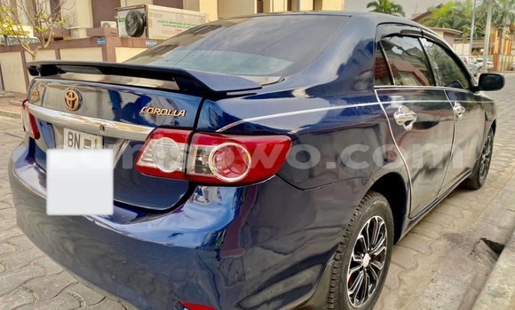 Sayi Na hannu Toyota Corolla Blue Mota in Cotonou a Benin Sayi Na hannu Toyota Corolla Blue Mota in Cotonou a Benin