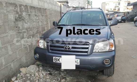 Acheter Occasion Voiture Toyota Highlander Bleu à Cotonou, Benin