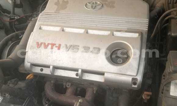 Ra Àlòkù Toyota Highlander funfun Ọkọ̀ in Cotonou ni Benin Ra Àlòkù Toyota Highlander funfun Ọkọ̀ in Cotonou ni Benin