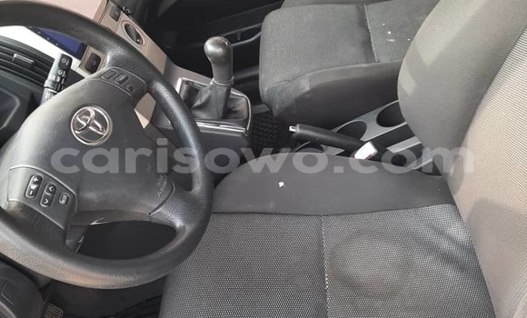 Ra Àlòkù Toyota Corolla Verso Silver Ọkọ̀ in Cotonou ni Benin Ra Àlòkù Toyota Corolla Verso Silver Ọkọ̀ in Cotonou ni Benin